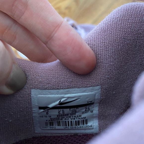 Nike Training Shoes - Picture 4 of 4